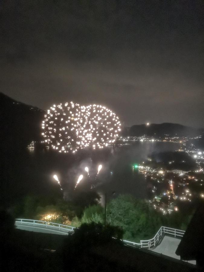 Como Lake Panorama Apartment Sveva Cernobbio Eksteriør billede